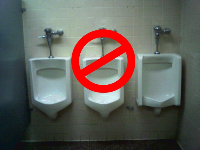 3 Urinals