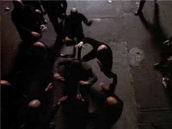 Nosferatu destroy Brujah who sired Sasha