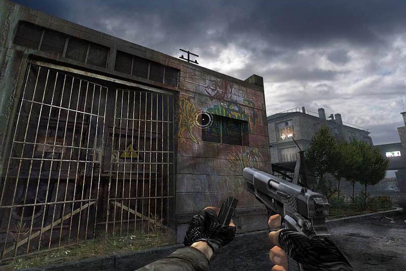 Dirt, rust and grafitti are everywhere in this game